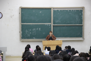 外语系召开网络安全教育主题班会